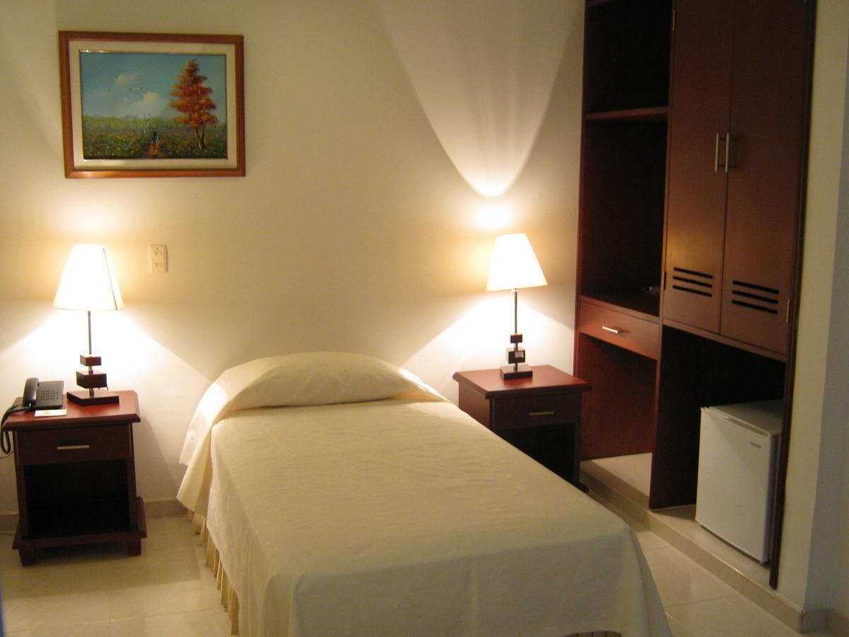 Hotel Sol Dorado Βιλιαβισένσιο Εξωτερικό φωτογραφία